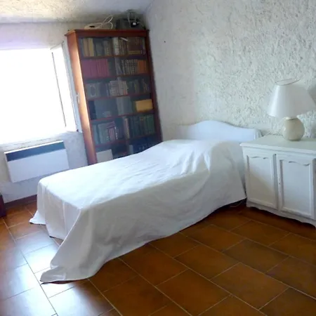 Maison De 4 Chambres A Avec Magnifique Vue Sur La Mer Terrasse Amenagee Et Wifi A 10 M De La Plage * Centuri